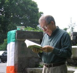 Ken joined WCPA during our 2007 Bloomsday Ramble. Here’s Ken at Bancroft Tower reading the Cyclops episode.